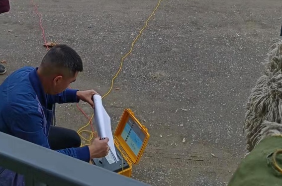 高速公路雷電在線(xiàn)監(jiān)測(cè)系統(tǒng)